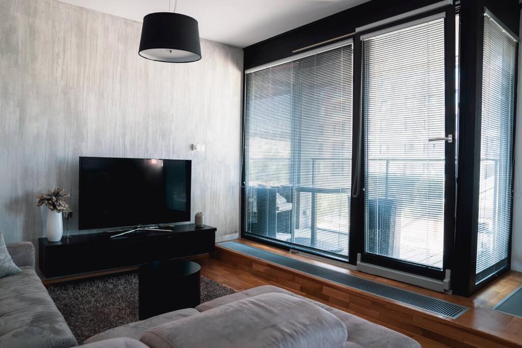 Prague Marina River View Apartment Close To City Centre Free Parking Екстериор снимка